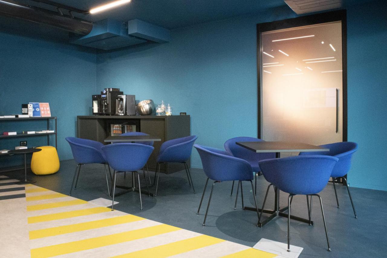 Demo Hotel Design Emotion 리미니 외부 사진