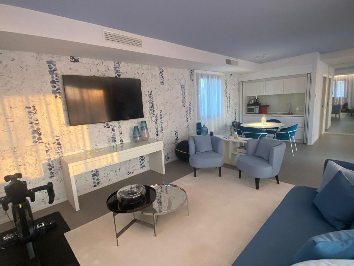 Demo Hotel Design Emotion 리미니 외부 사진
